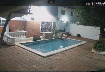 De Reyes allows 18 year olds to book a room