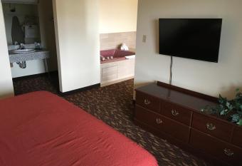 Americas Best Value Inn-Celina has Smoking rooms