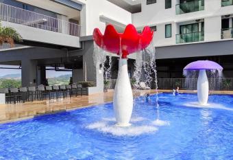 Damai Bangi Homestay has Balcony rooms