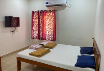 Suma beach resort allows 18 year olds to book a room