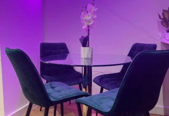 Luxury Seaside Apartments - Ramsgate has Balcony rooms