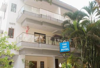 THE SKY HOTEL has Balcony rooms