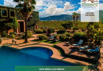 Hotel Boutique Valle de Guadalupe has Balcony rooms