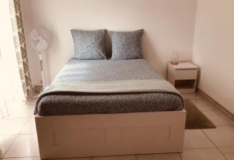 LE VERDOYANT : Bel appartement lumineux has Balcony rooms