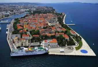 Rooms Tisa Old Town has Balcony rooms