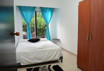 Yaser renueva tu energ  a has Balcony rooms