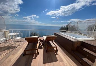 SeaJewelsDeluxurySuite has Balcony rooms