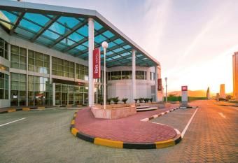 Ibis Fujairah allows 18 year olds to book a room