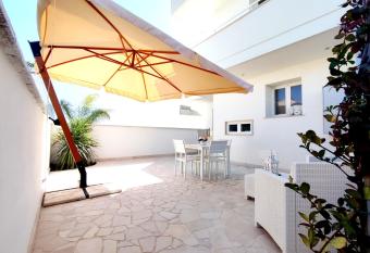 Prestige Houses Santa Maria Al Bagno has Balcony rooms