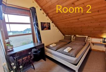 Mikael s Bed & Spa has rooms with a private hot tub