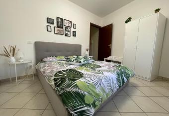 Castelli Home - Castelli Apartments has Balcony rooms