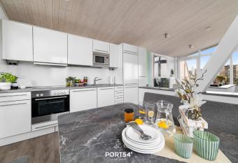 Ferienhaus Lagunenblick 16 Marina Wendtorf allows 18 year olds to book a room