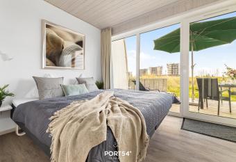 Ferienhaus K  stenschatz Marina Wendtorf allows 18 year olds to book a room