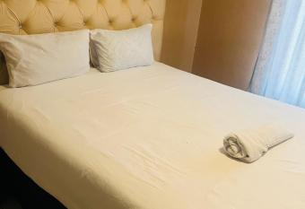 Royal Nest Guest House has Balcony rooms