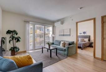 FRONTDESK 124 W Washington St Apts Milwaukee has Balcony rooms