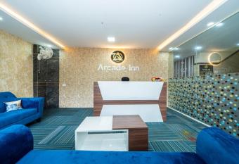 Arcade Inn Studio Rooms allows 18 year olds to book a room