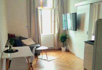 Harmony Residence One has rooms with a private hot tub