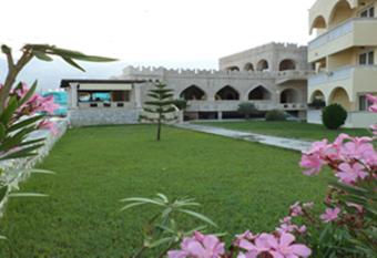 Castle Hotel has Balcony rooms