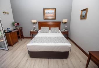 Soho Boutique Los Naranjos has Balcony rooms