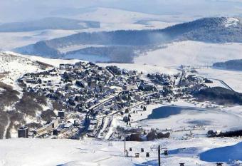 Appartement 2 pi  ces, les Chalets de Super-Besse has Balcony rooms