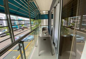 Hermoso apartamento con todas las comodidades! has Balcony rooms