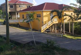 Glasgow Villa at La Mar allows 18 year olds to book a room