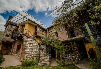 Eco Tampu Andahuaylillas has Balcony rooms