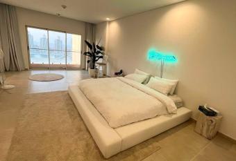 1-Bedroom Apartment with Pool has Balcony rooms