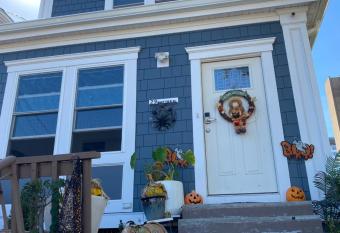 Dayton dream allows 18 year olds to book a room