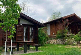 NIKOLIJA 2 has Balcony rooms