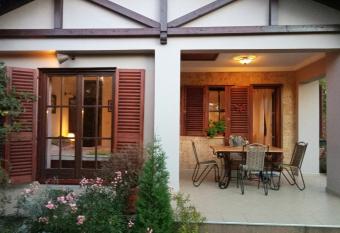 NIKOLIJA 1 has Balcony rooms