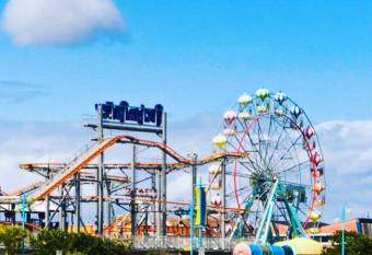 Beautiful Butlins van has Balcony rooms
