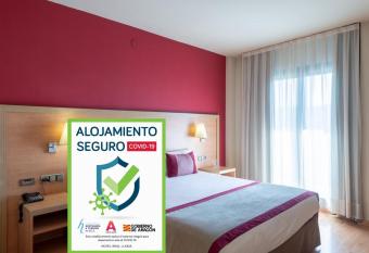 Hotel Real allows 18 year olds to book a room