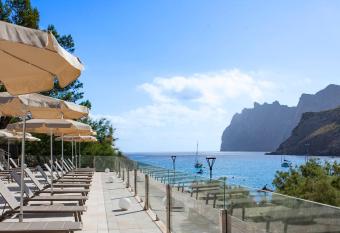 Grupotel Molins has Balcony rooms