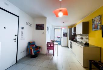 Ferrari Holiday House - Casa Vacanza nel cuore di Campobasso has Balcony rooms