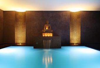 Augusta Club & Spa - Adults Only has Balcony rooms