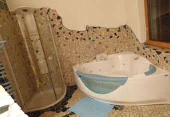 Sagmeister Loft has Balcony rooms