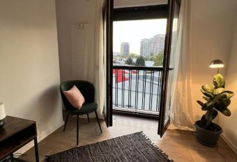 Perla Apartament has Balcony rooms