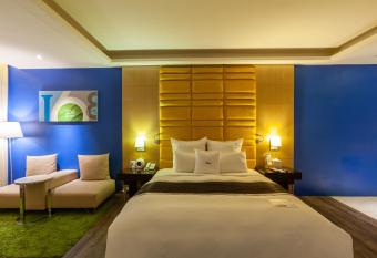 168 Motel-Zhongli allows 18 year olds to book a room