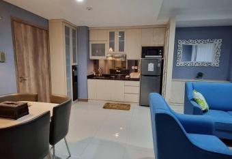 Apt Pejaten Park Biru 2 BR with Swim Pool, Bathub has Balcony rooms