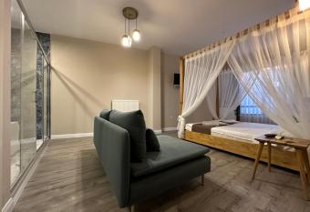 Centrum Residence allows 18 year olds to book a room