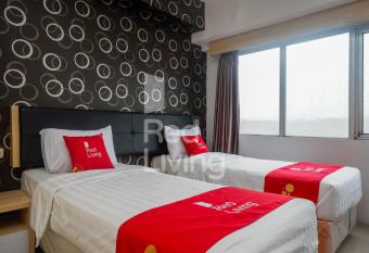 RedLiving Apartemen Star Semarang - Sky Tower Lantai 22 has Balcony rooms