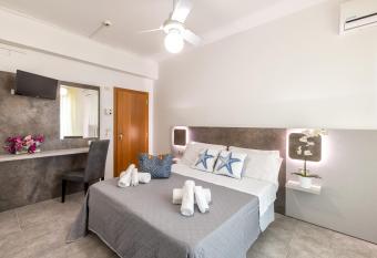 Hotel Condor-New 2024-Con Piscina has Balcony rooms