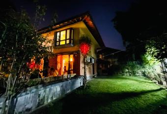 MONTULI has Balcony rooms