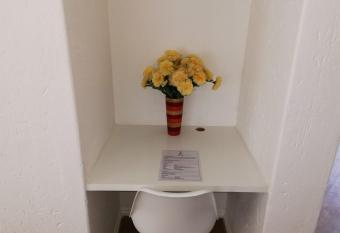 Paulshof, Sandton Hotel Apartments - Central Square Complex has Balcony rooms