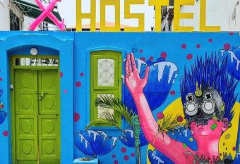 Hostel kochi has Balcony rooms