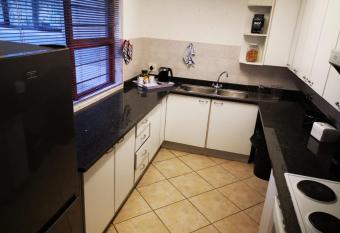 Paulshof Sandton Apartments - Tequesta Complex has Balcony rooms