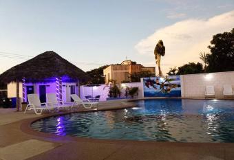 Departamento Vacacional en Tonsupa has Balcony rooms