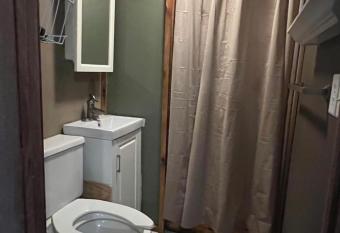 Lakefront vacation allows 18 year olds to book a room