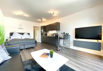 Apartment Dream - nur 100 m bis zum Bodensee allows 18 year olds to book a room